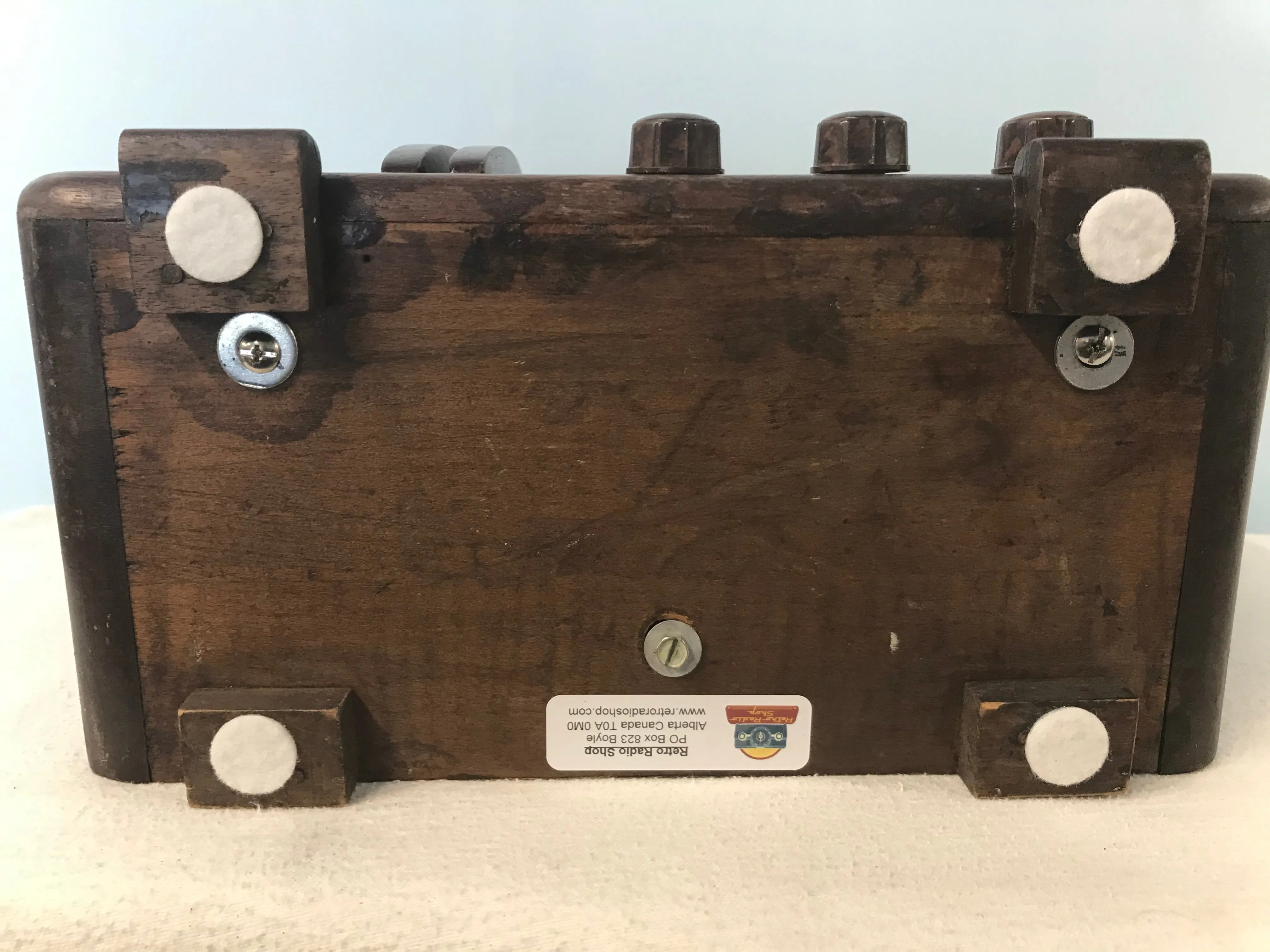 1941 Crosley 11B Tube Radio With Bluetooth input.