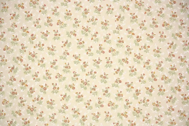 1970s Floral Vintage Wallpaper