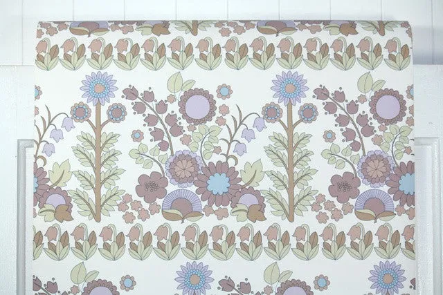 1970s Floral Vintage Wallpaper