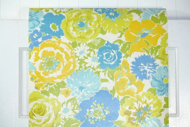 1970s Floral Vintage Wallpaper