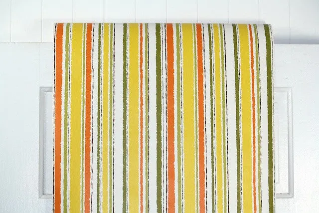 1970s Stripe Vintage Wallpaper