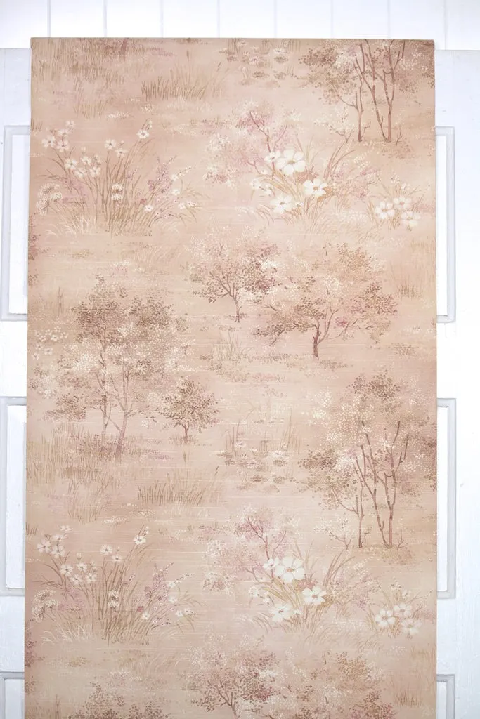 1980s Floral Vintage Wallpaper