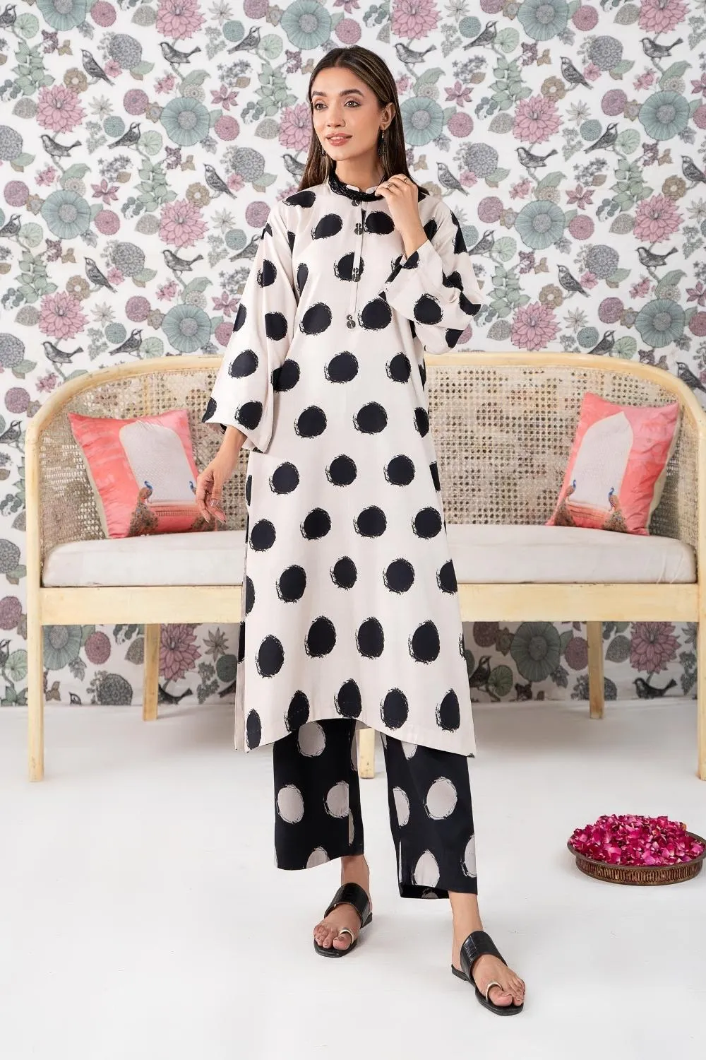 2PC Stitched |Printed Crepe Linen Suit