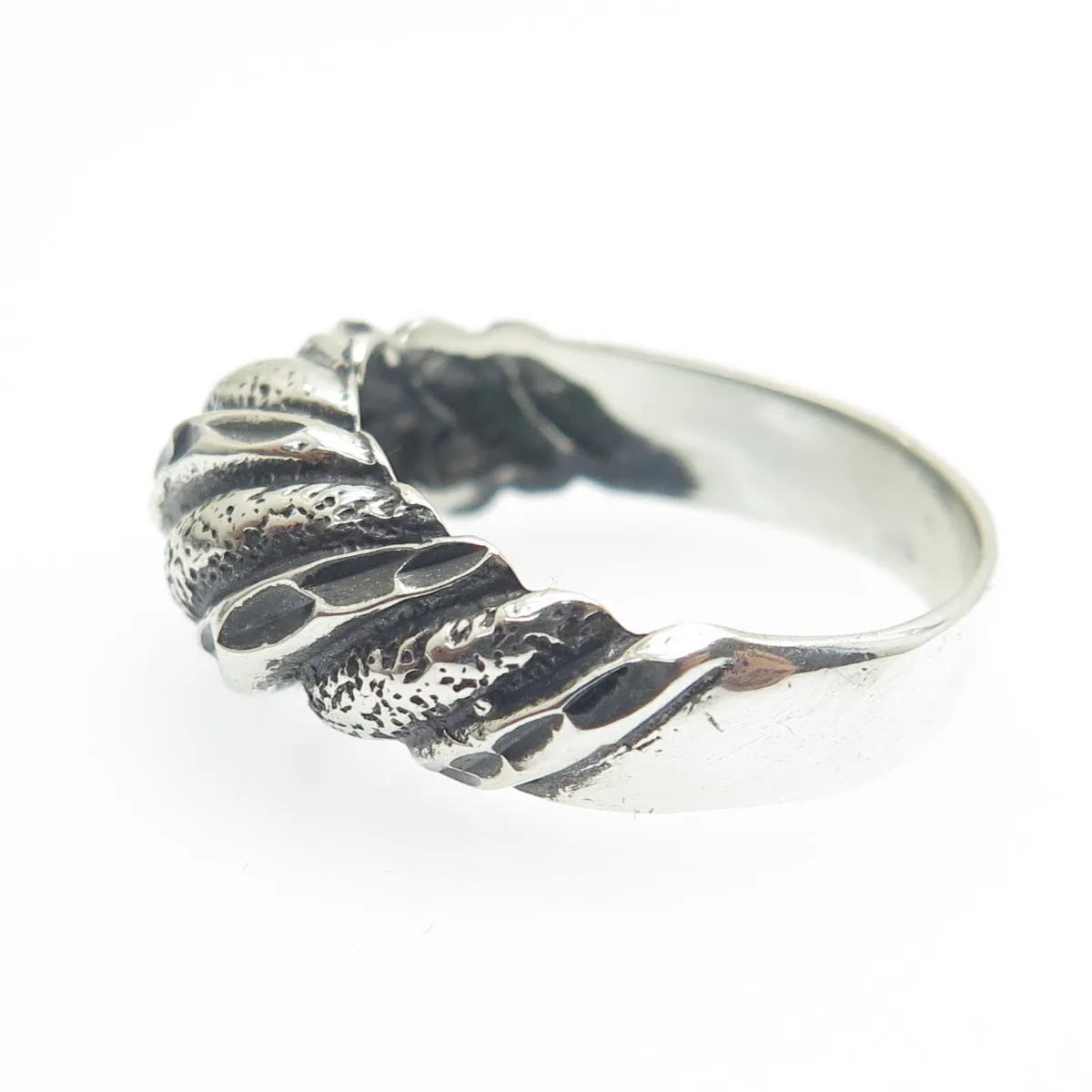 925 Sterling Silver Vintage Diamond-Cut Ribbed Dome Oxidized Ring Size 6.5