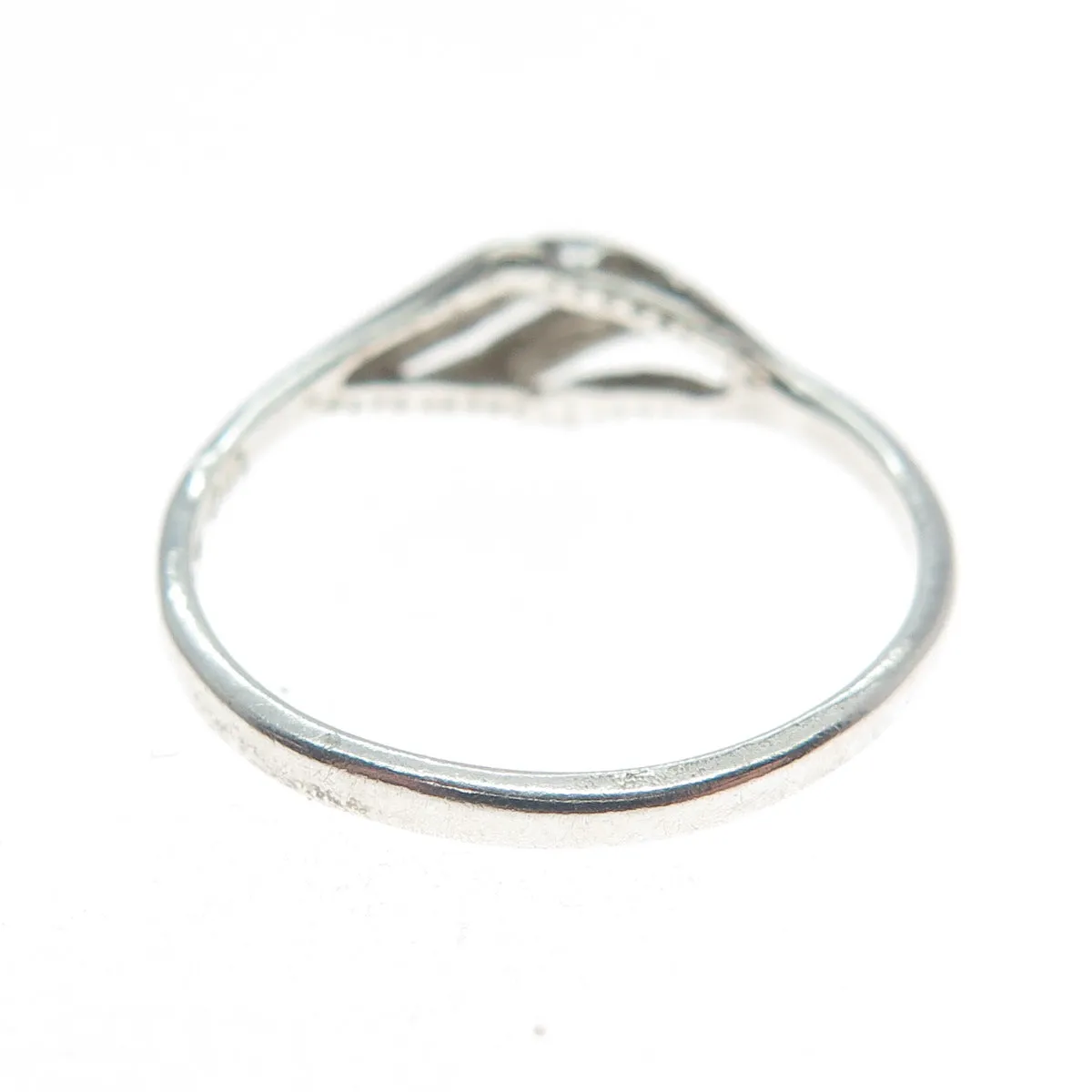 925 Sterling Silver Vintage Diamond-Cut Wavy Modernist Ring Size 6.25