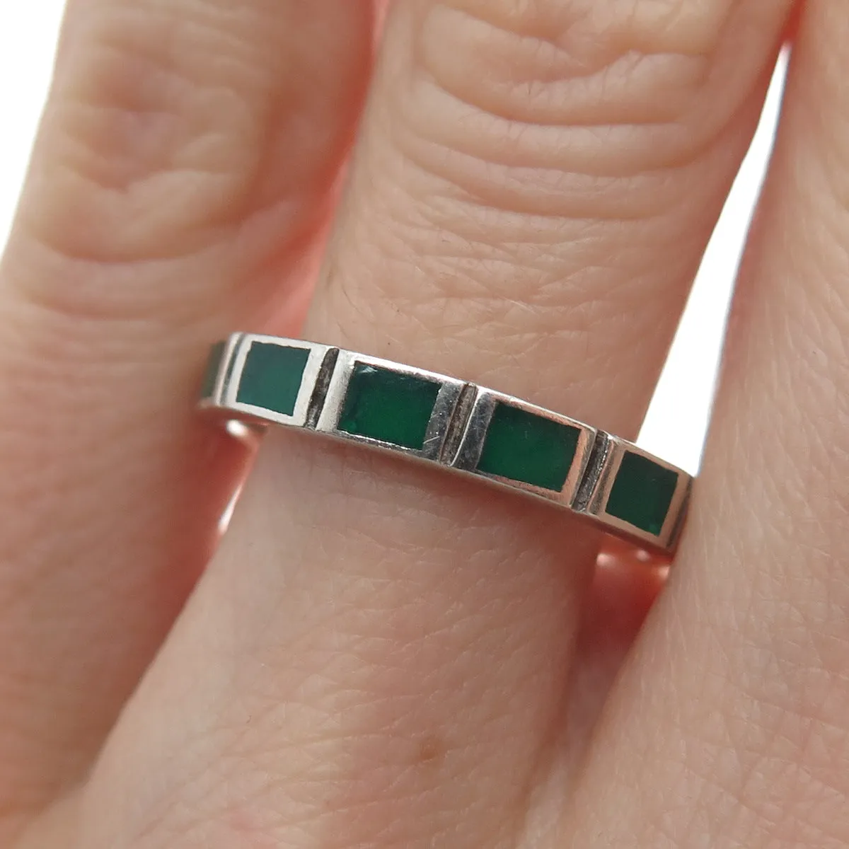 925 Sterling Silver Vintage Green Onyx Eternity All Around Band Ring Size 7.25
