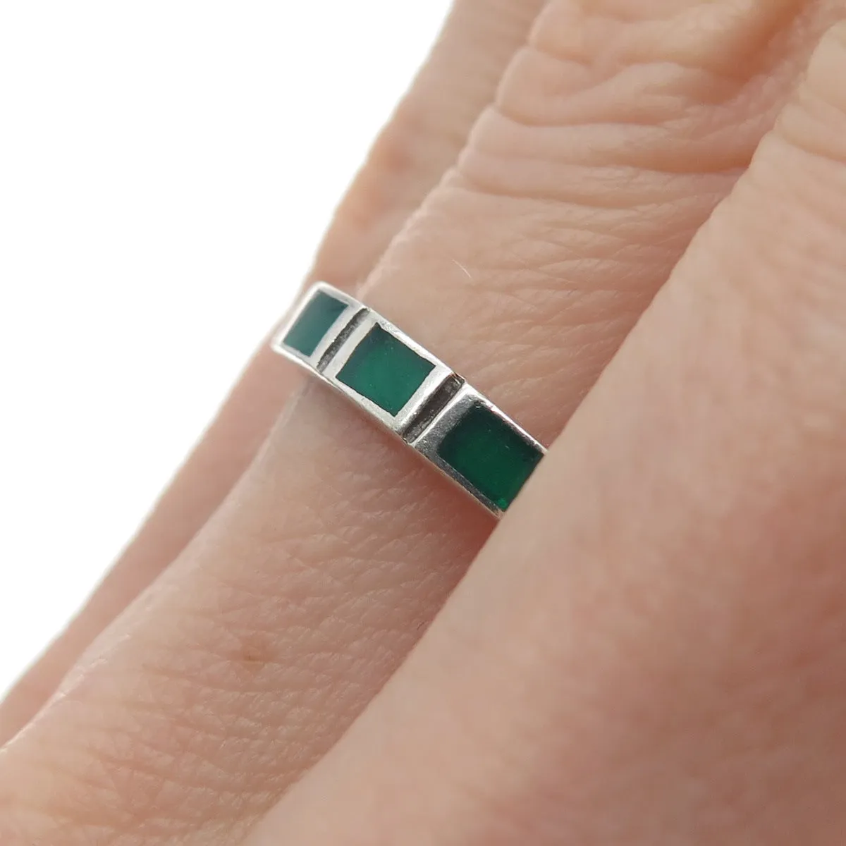 925 Sterling Silver Vintage Green Onyx Eternity All Around Band Ring Size 7.25