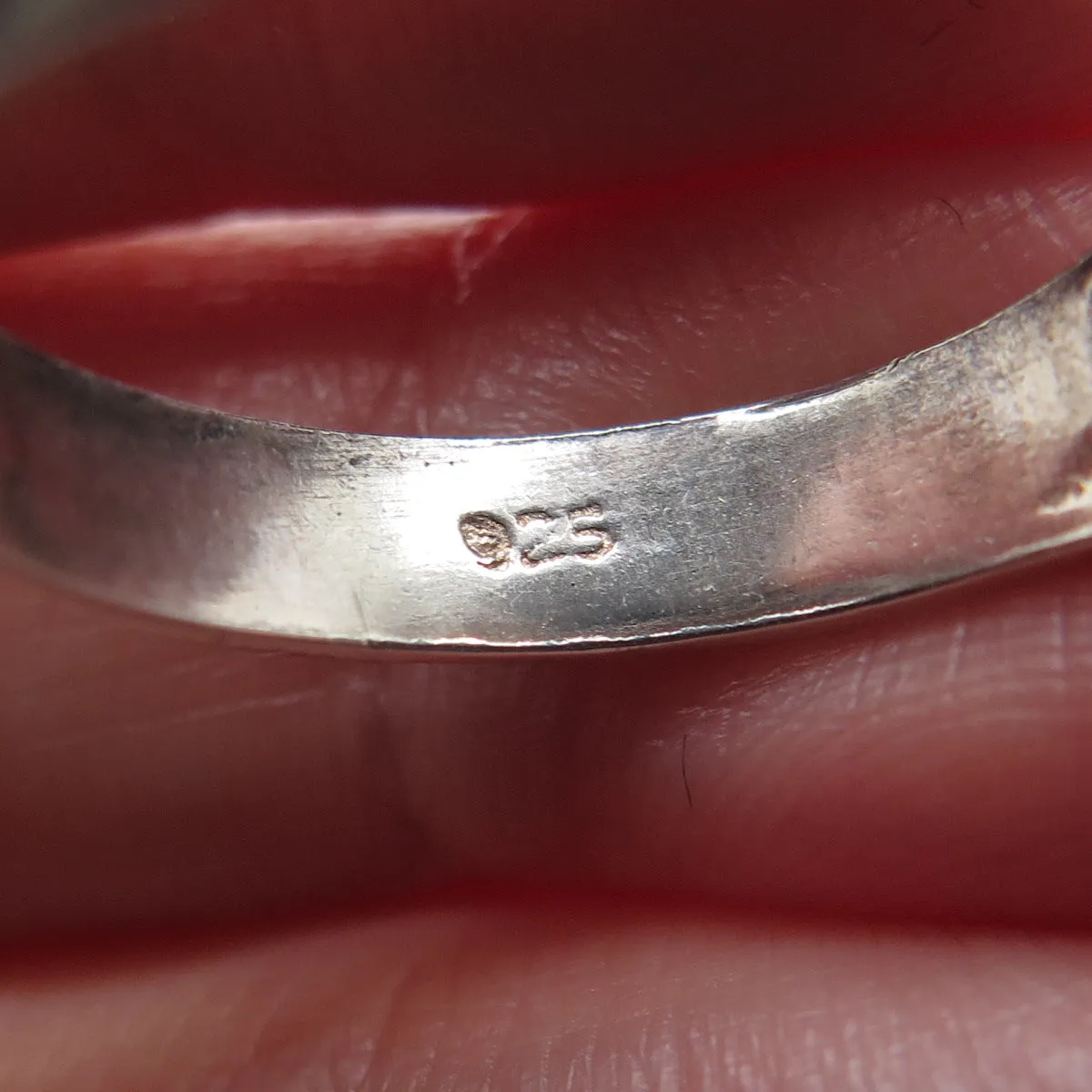 925 Sterling Silver Vintage Modernist Wavy Oxidized Ring Size 7.25