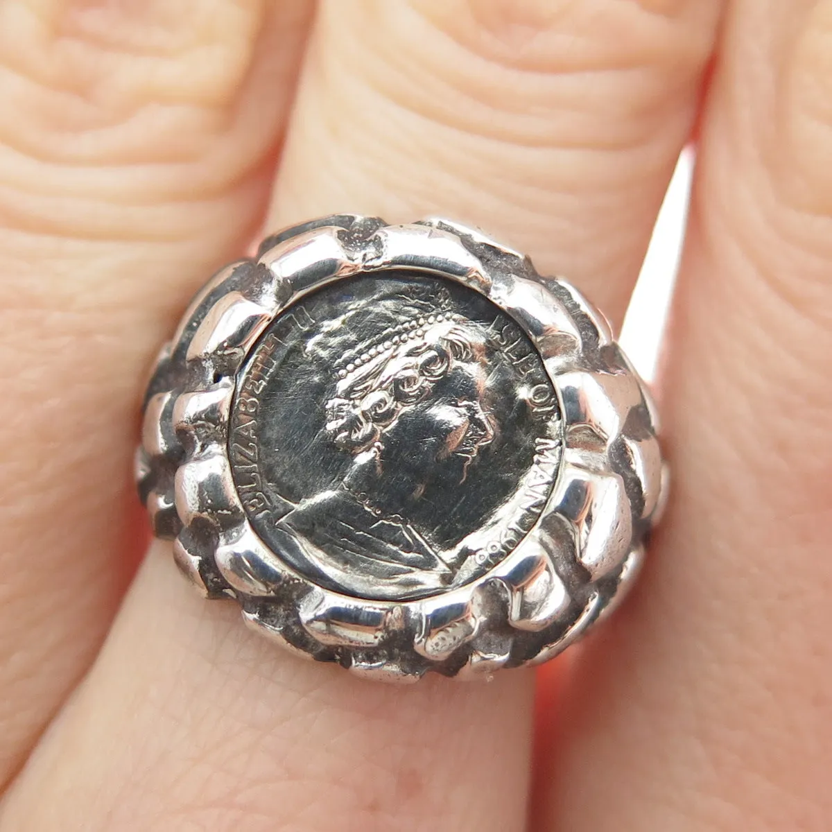 925 Sterling Vintage 1988 Elizabeth II Isle of Man Coin Ring Size 8.25