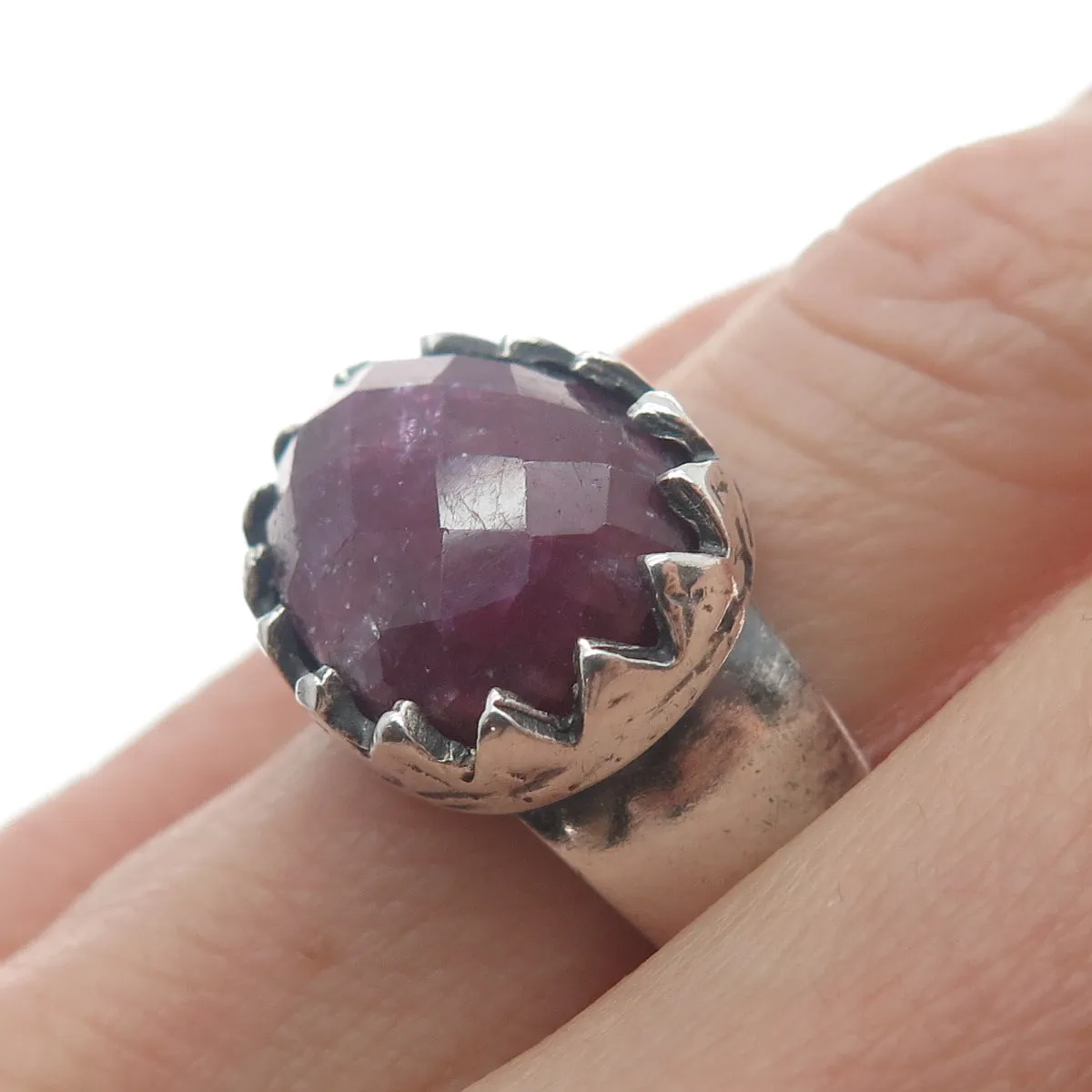 ART'S ELEGANCE 925 Sterling Silver Vintage Ruby Gem Crown Oxidized Ring Size 6.5