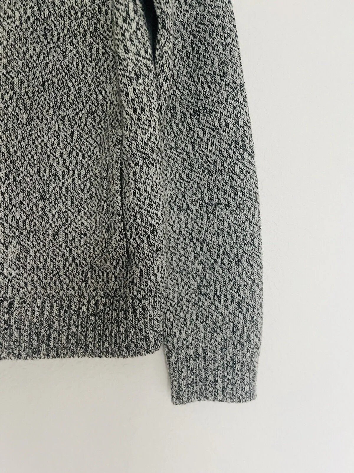 BANANA REPUBLIC Mens Cardigan Sweater Sz S Gray 100% Merino Extra Fine Wool