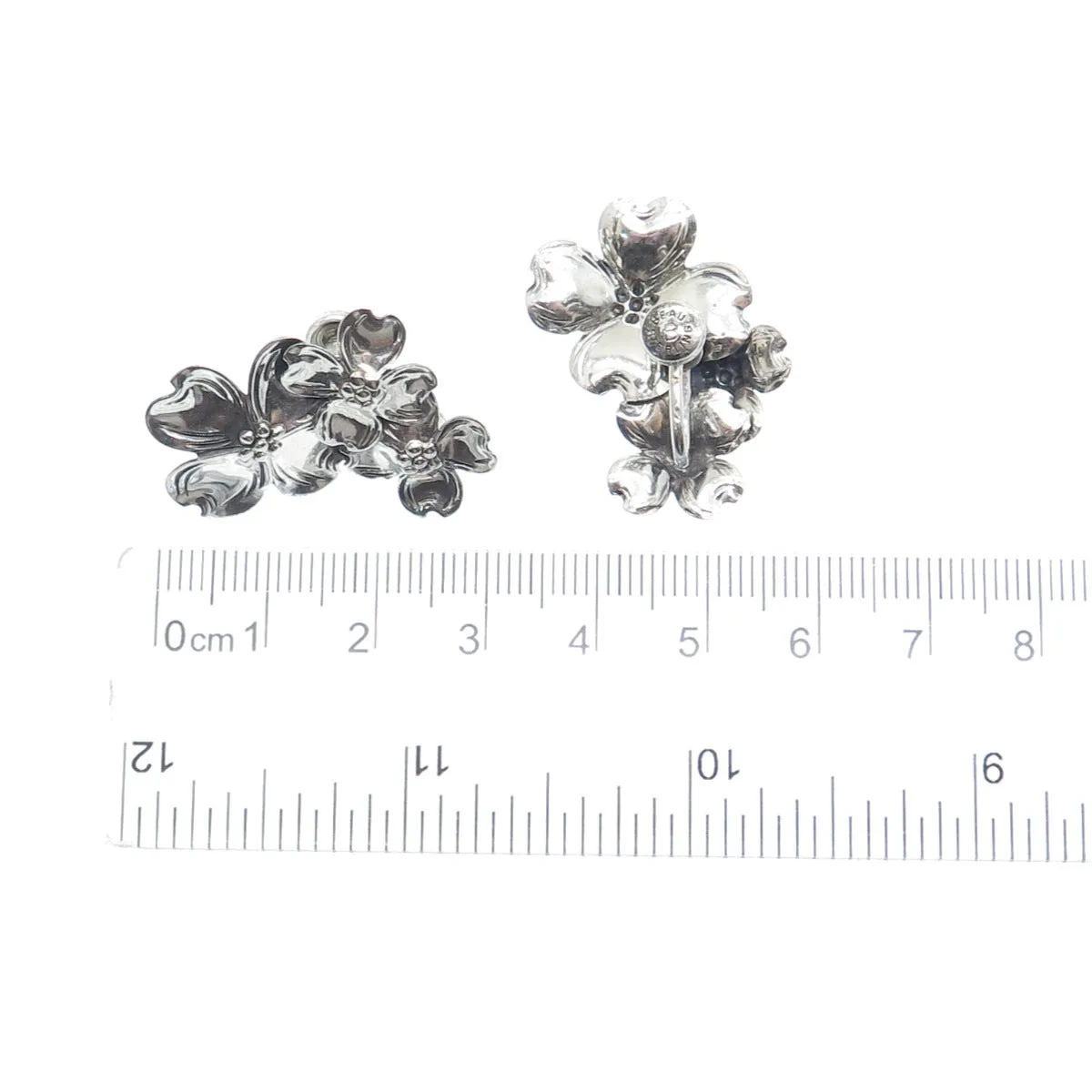 BEAU 925 Sterling Silver Vintage Dogwood Flower Screw Back Earrings