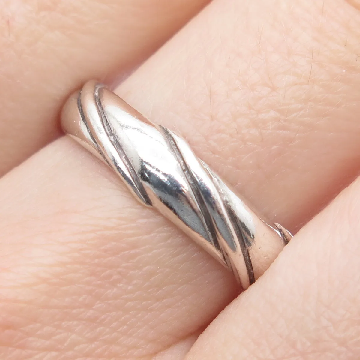 CHAPAL ZENRAY 925 Sterling Silver Vintage Modernist Ribbed Ring Size 9