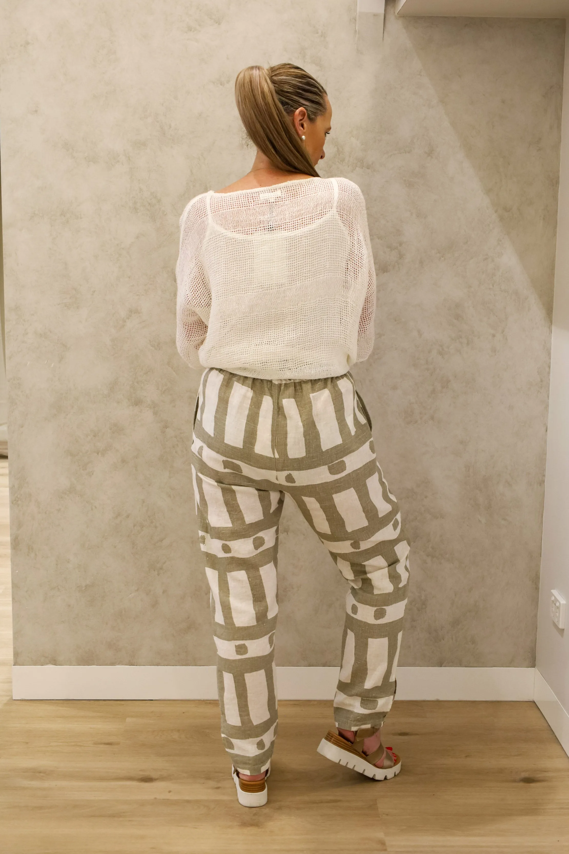 Chester Linen Pant in Latte