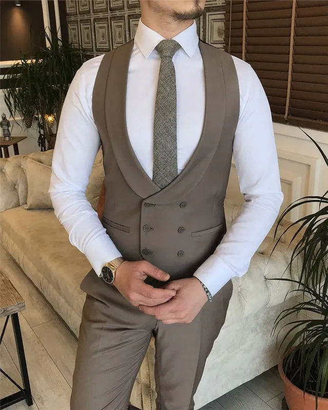 Chic Brown Three Pieces Peaked Lapel Slim Fit Business Suits For Men