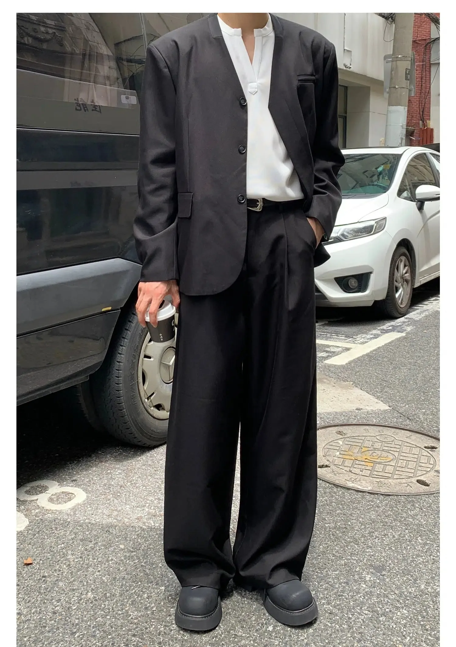 Classic Tailored Fashion Suit
