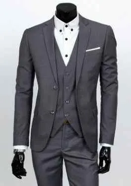 Custom Made Men's Suits - Tailored Perfection for Every Occasion