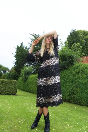Elinacras Dress - Urban Leo