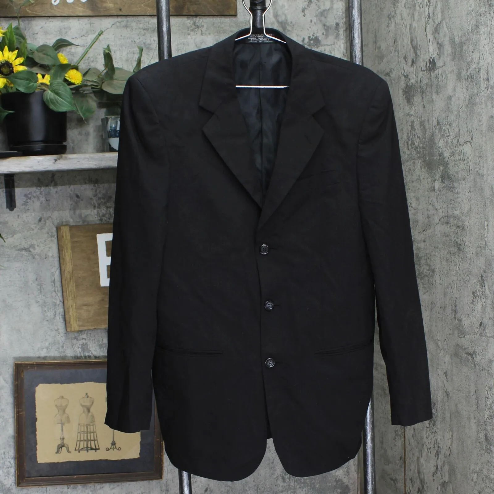 Endrati Mens Padded Shoulder 3-Button Suit Coat Jacket 1678eb0c39df8f Black 38R