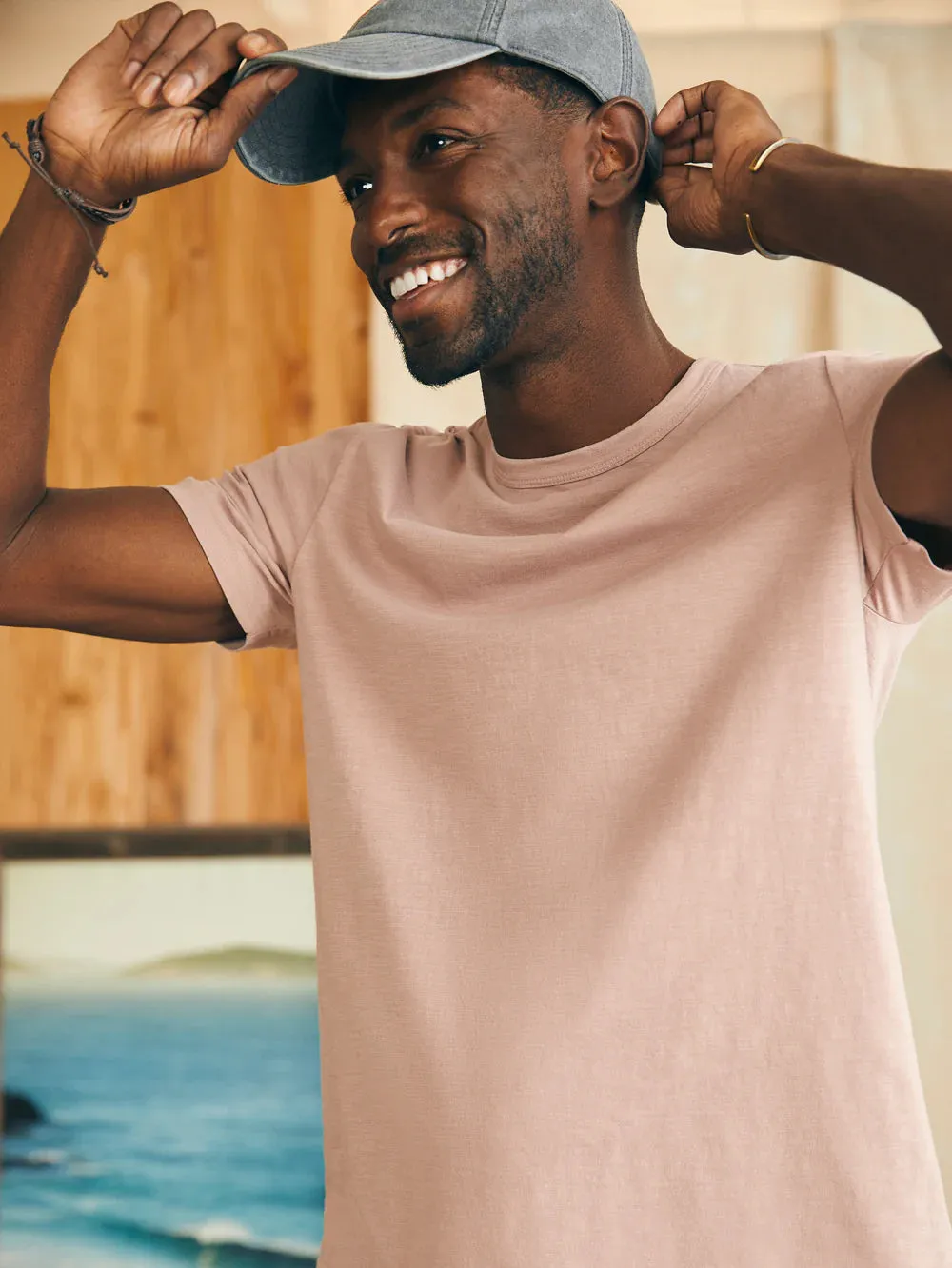 Faherty - Sunwash Pocket Tee
