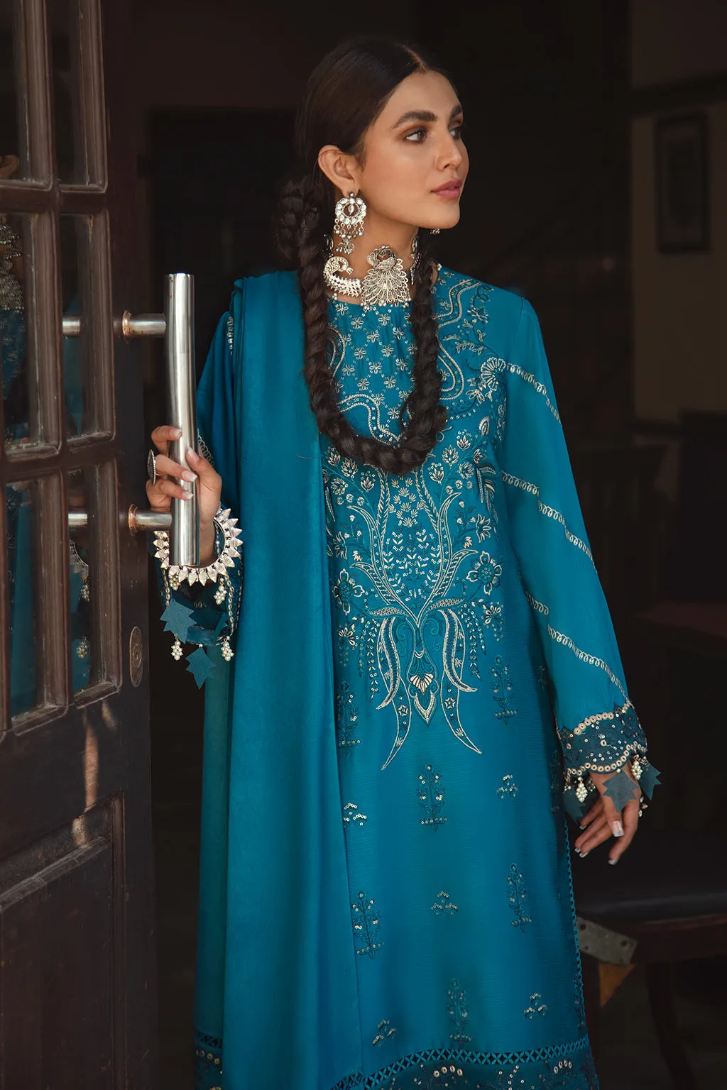 Feroza | Afrozeh Sardiyoon Ki Kahani Winter Collection 2021 | Unstitched Embroidered Khaddar Linen Suits