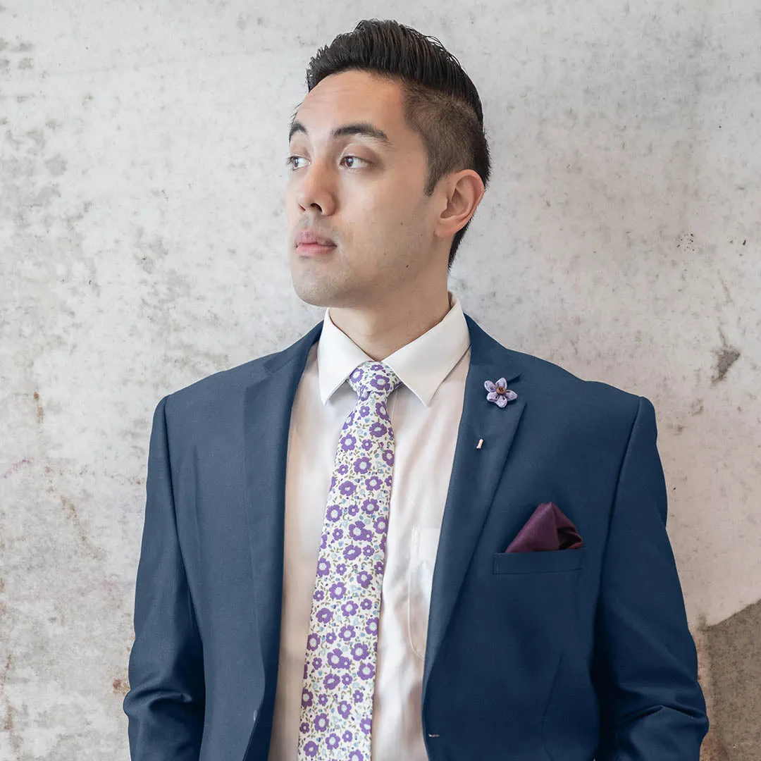 Floral White Lavender Blooms Tie