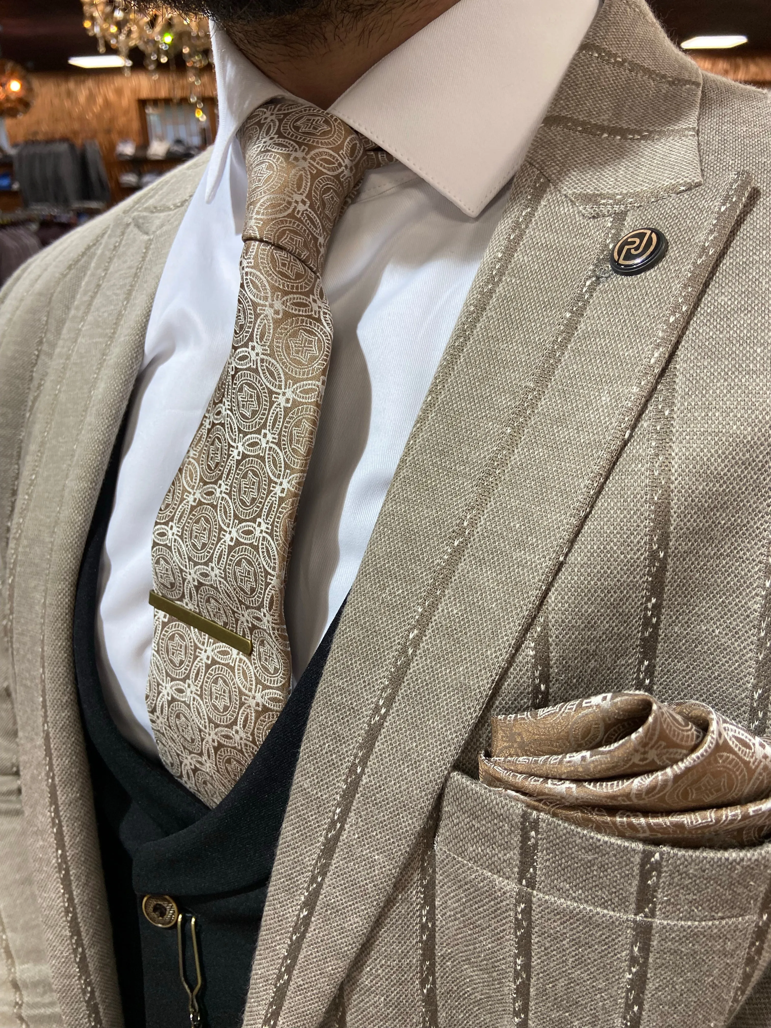 Frankie - Beige/Black 3 Piece Suit