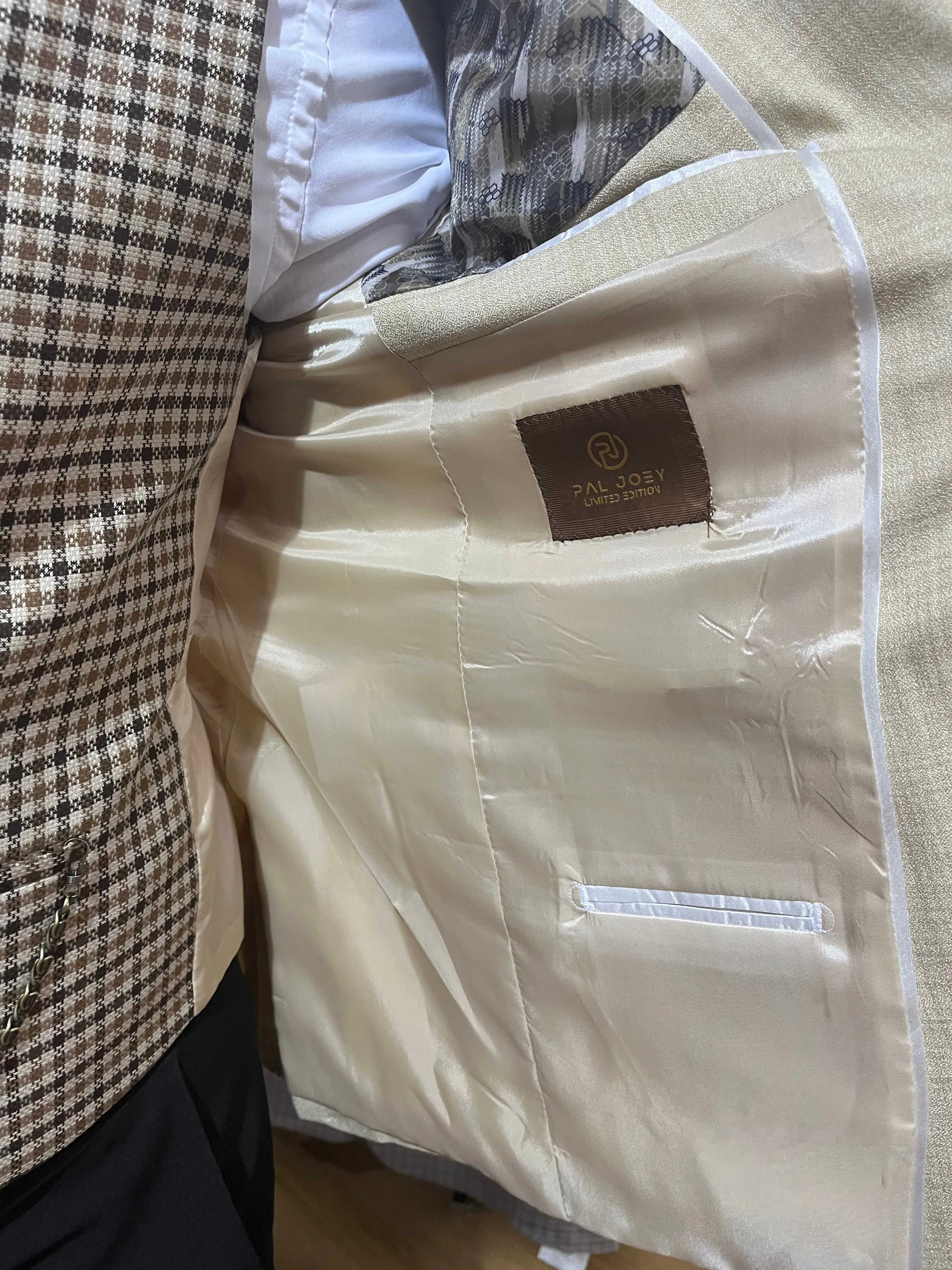 Gosling - Sand 3 Piece Suit