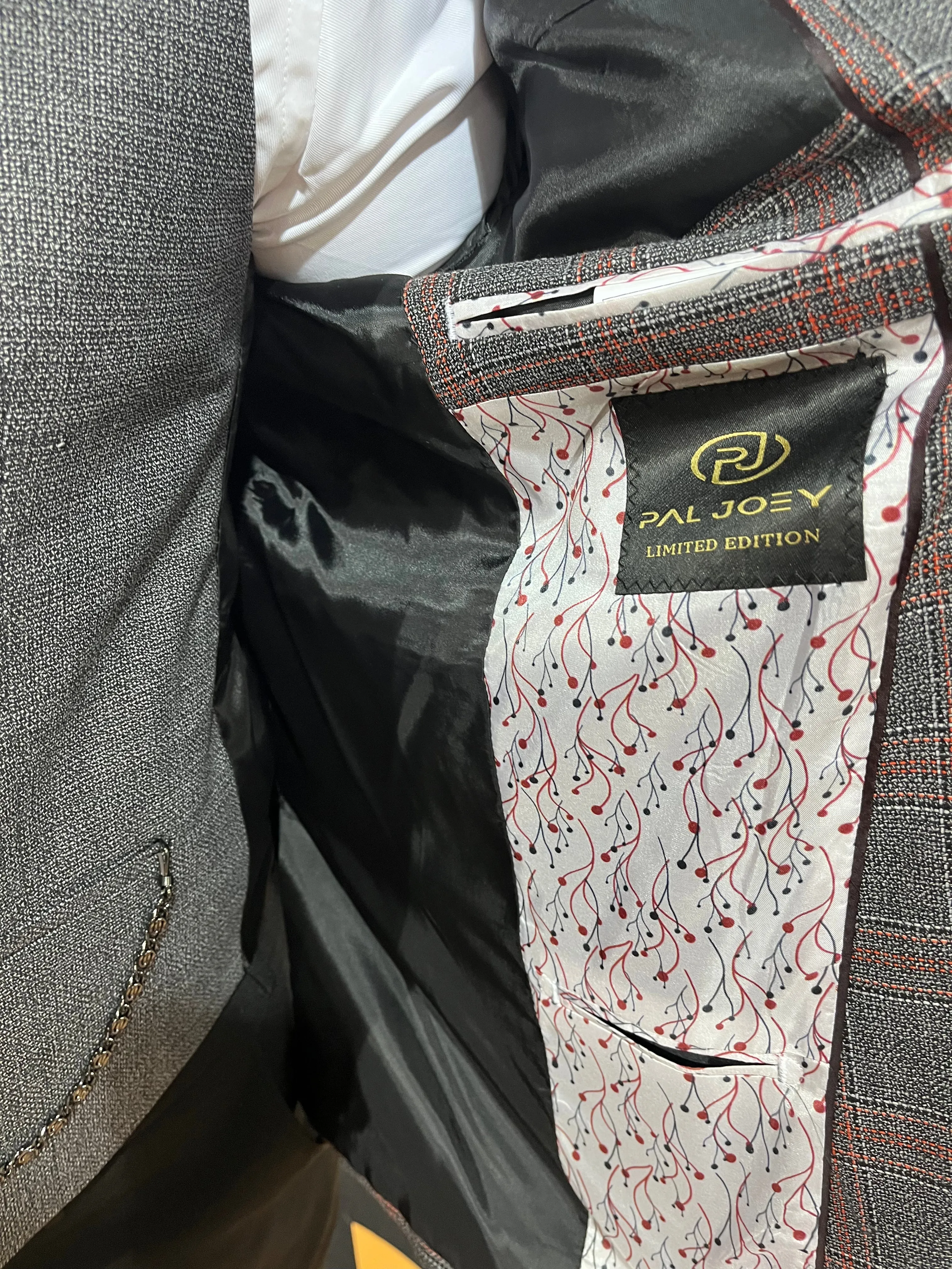 Gullit - Dark Grey/Red 3 Piece Suit