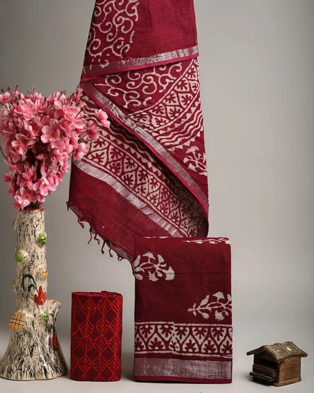 Hand Block Printed Linen Unstitched Suit .