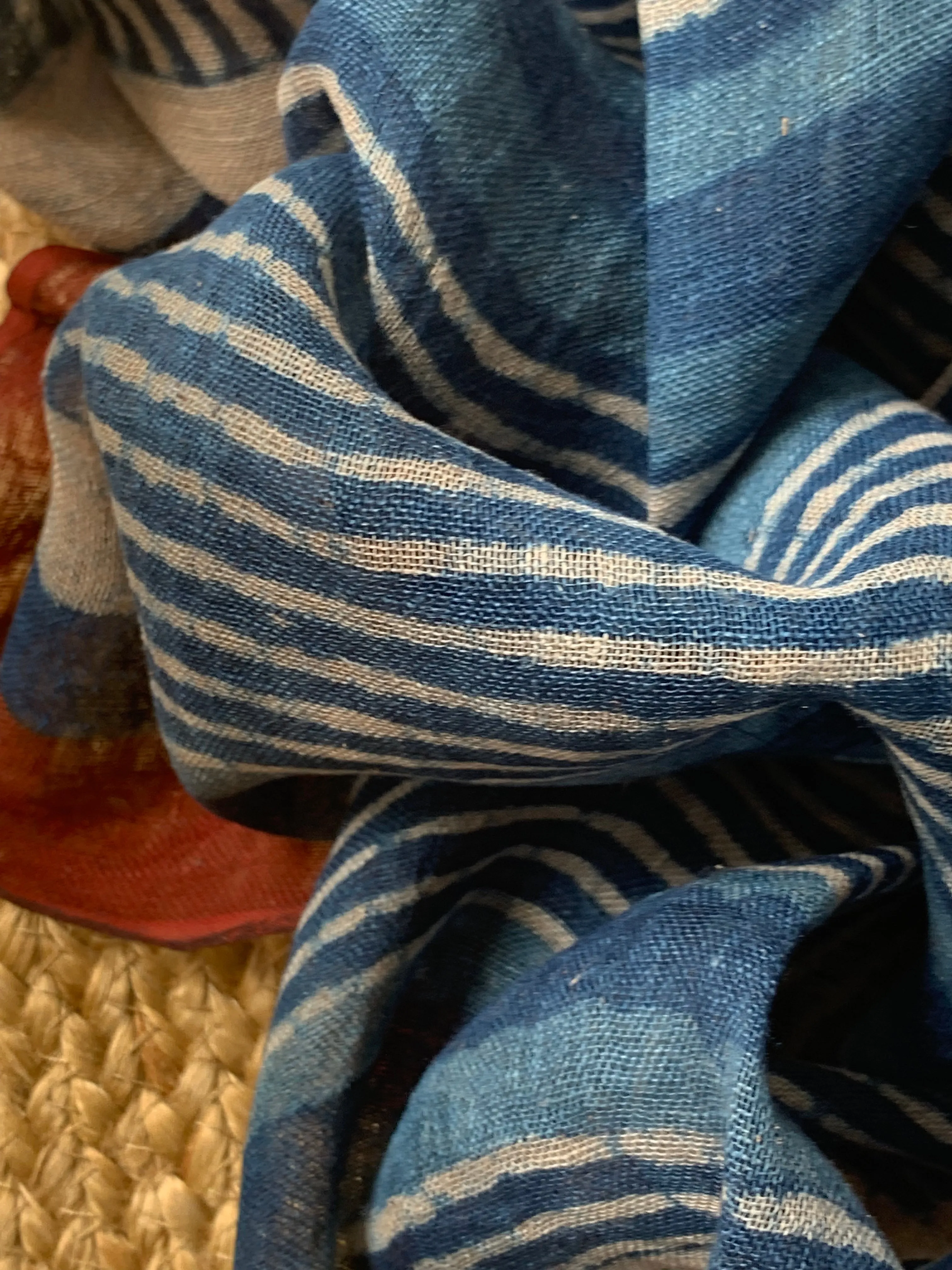 Handcrafted Linen Dupatta