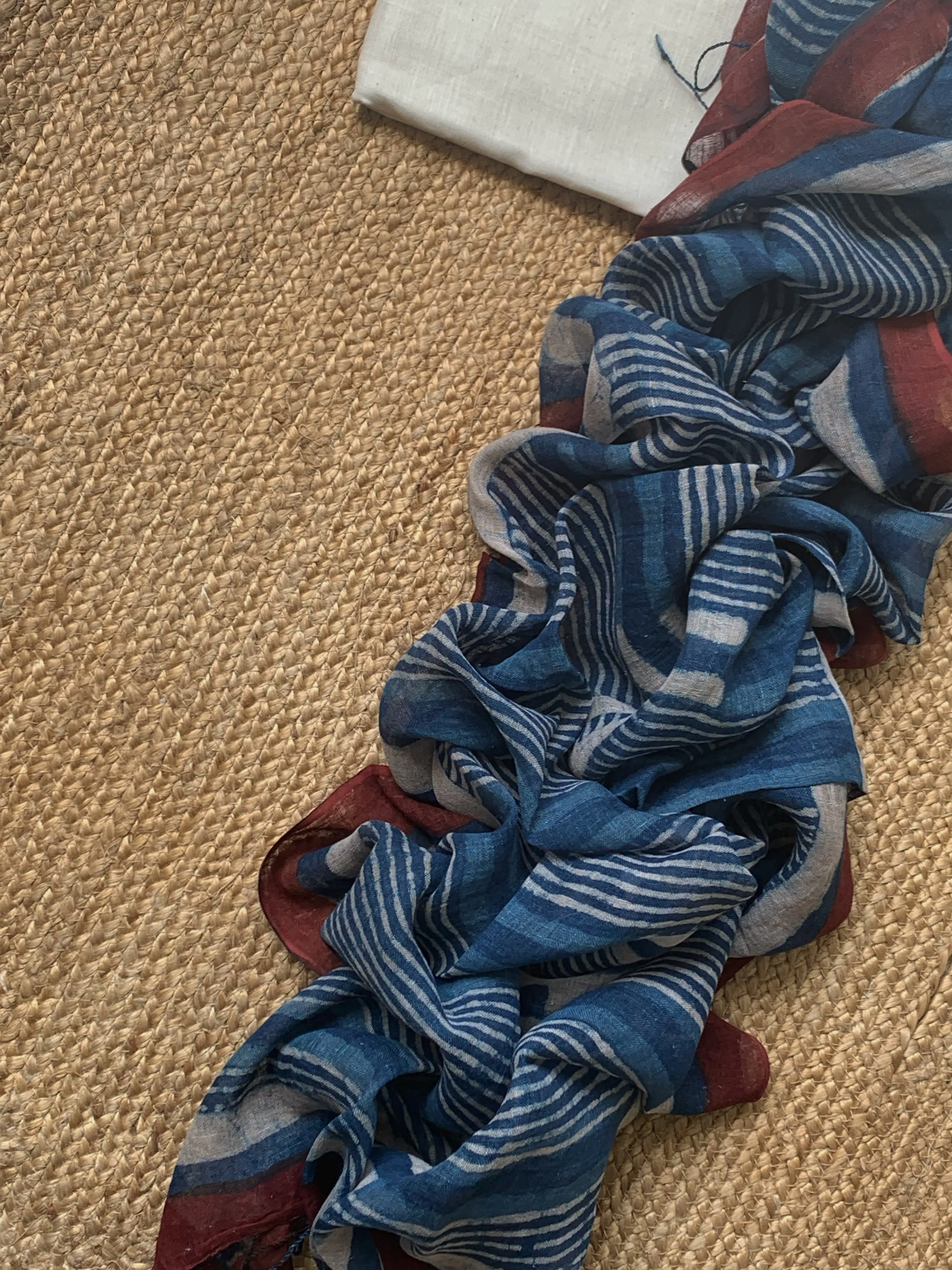 Handcrafted Linen Dupatta