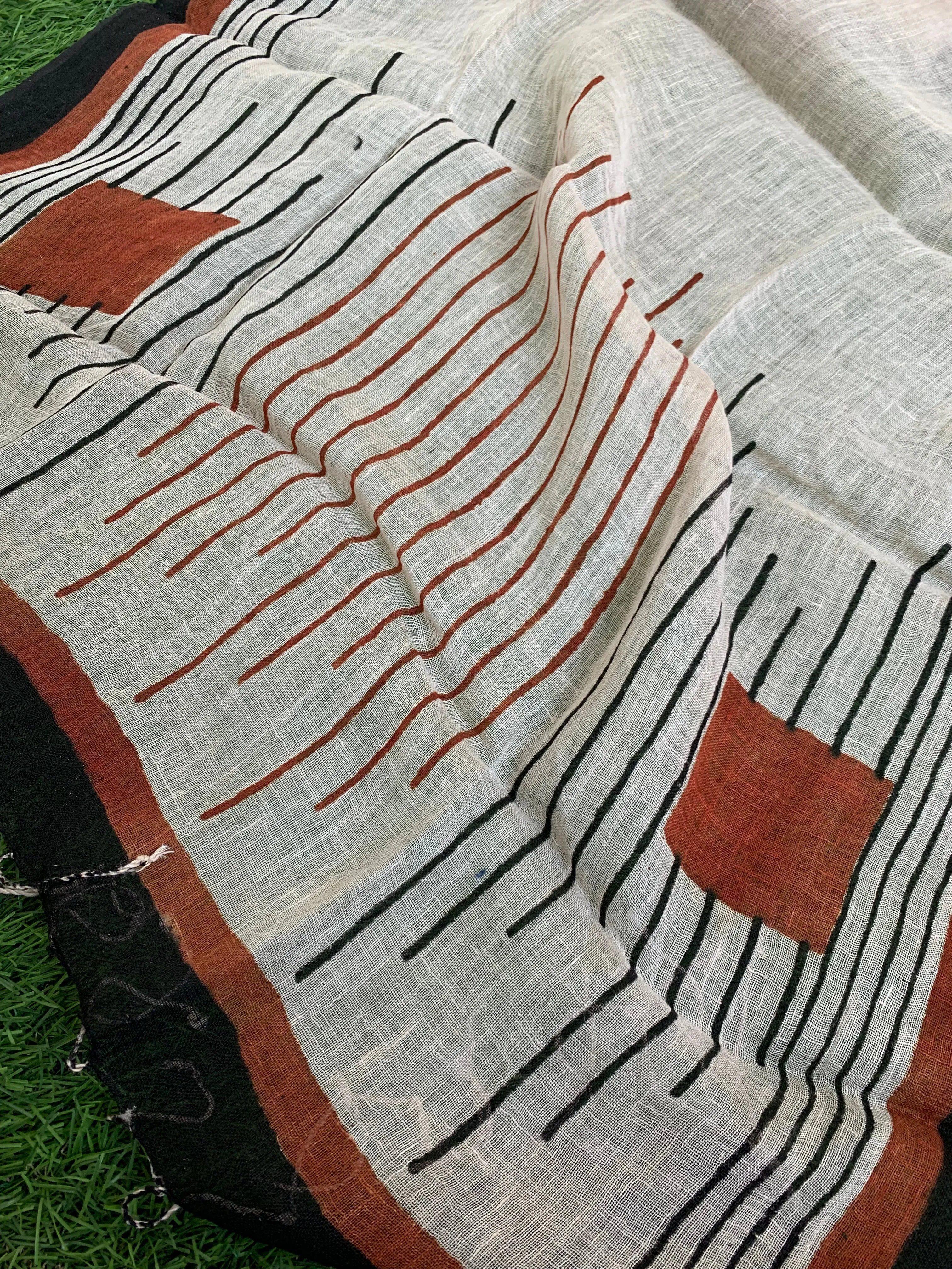Handcrafted Linen Kurta Dupatta Set