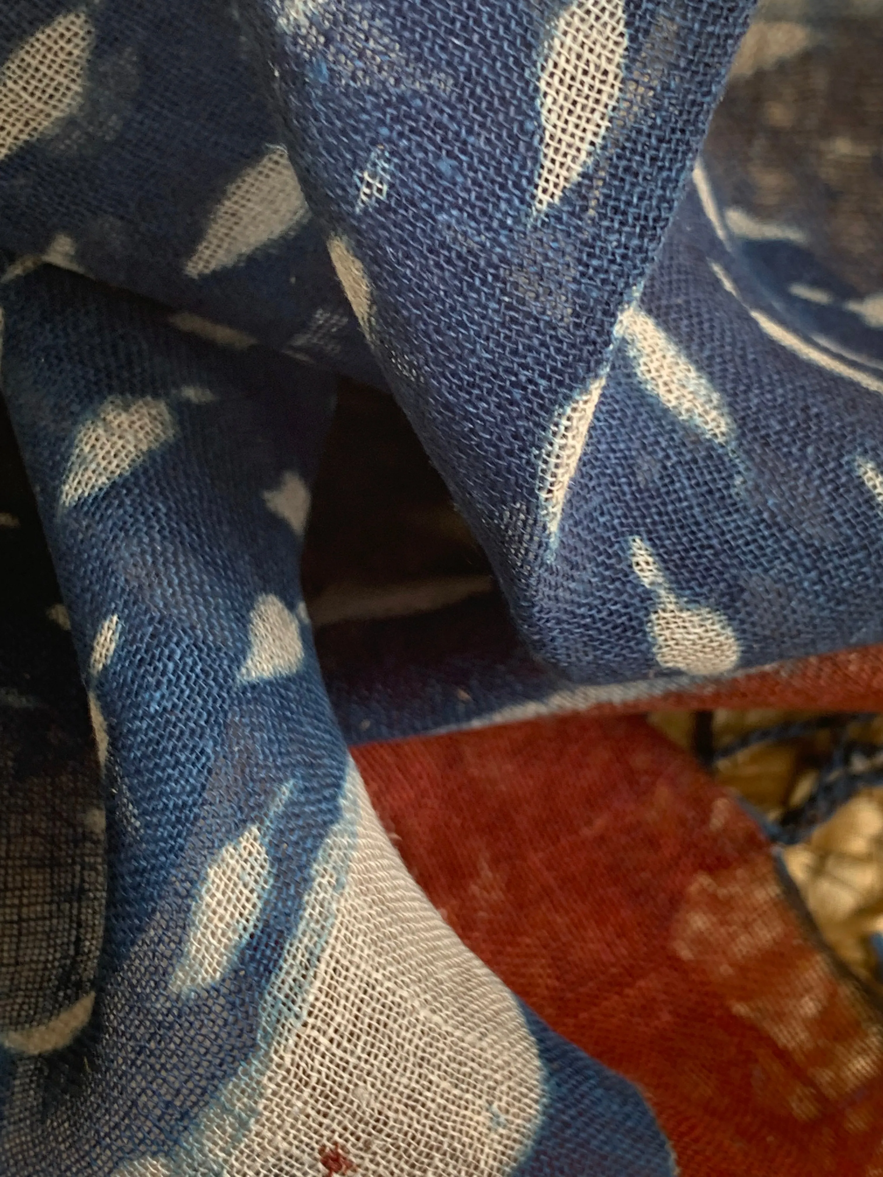 Handcrafted Linen Kurta Dupatta Set