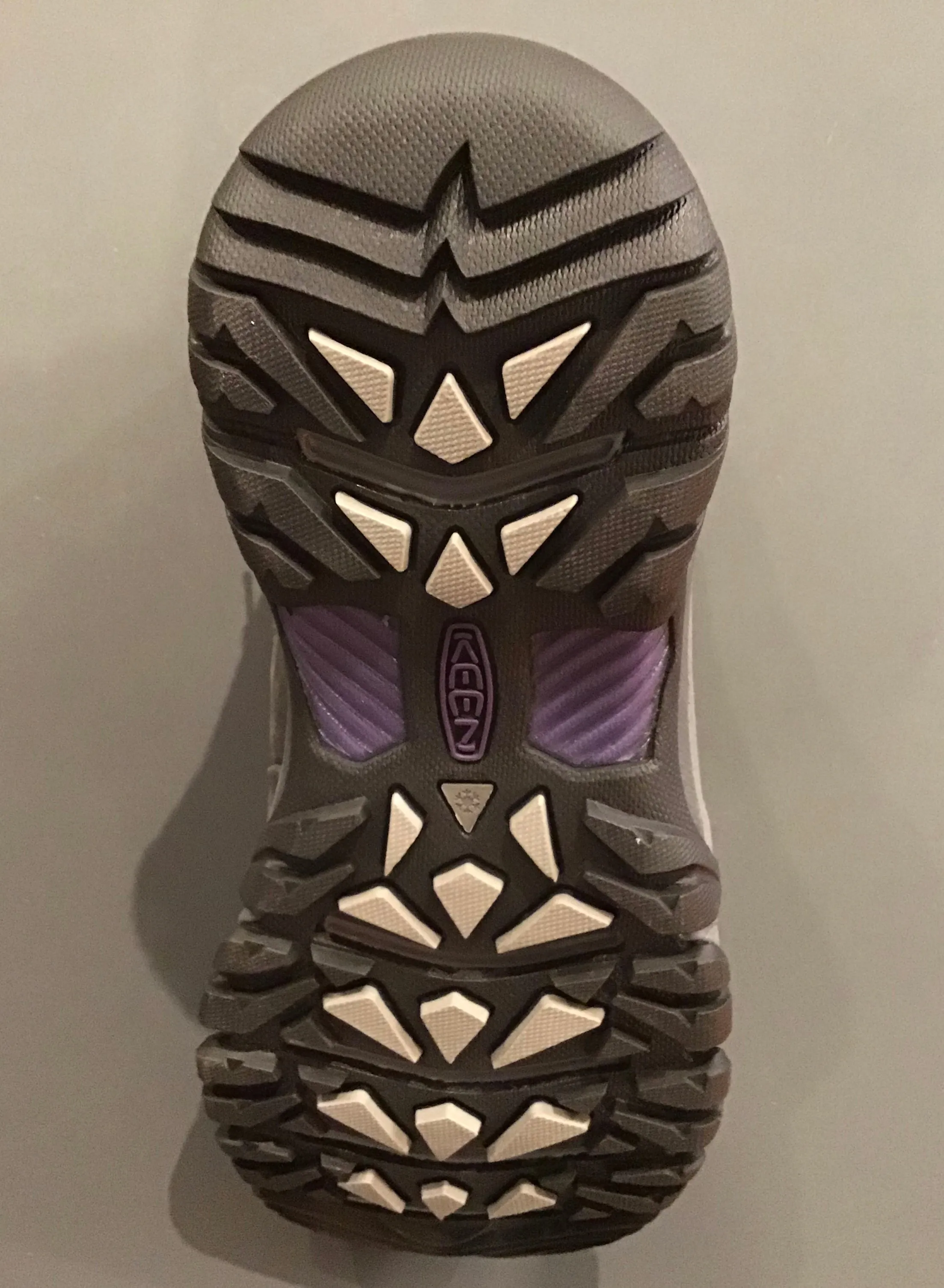 Hoodoo III Low Zip