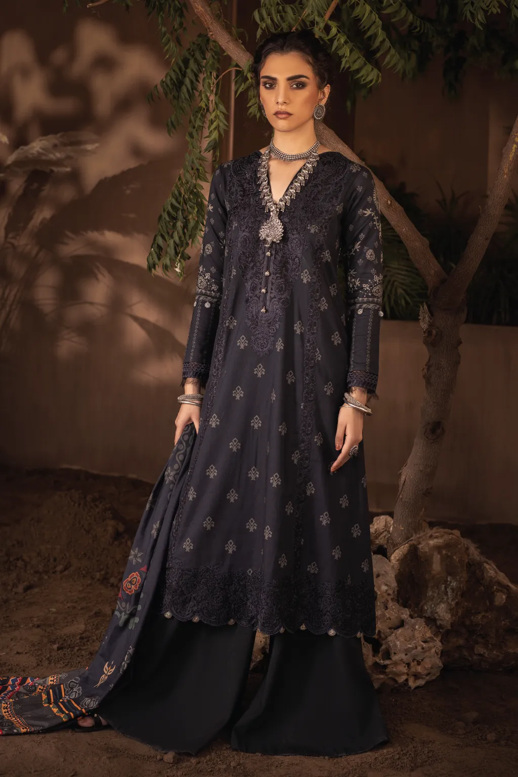 ILC-04 NAZM - 3PC | Iznik Zarafshan Linen Collection 2021 | Unstitched Embroidered Linen Organza Suits