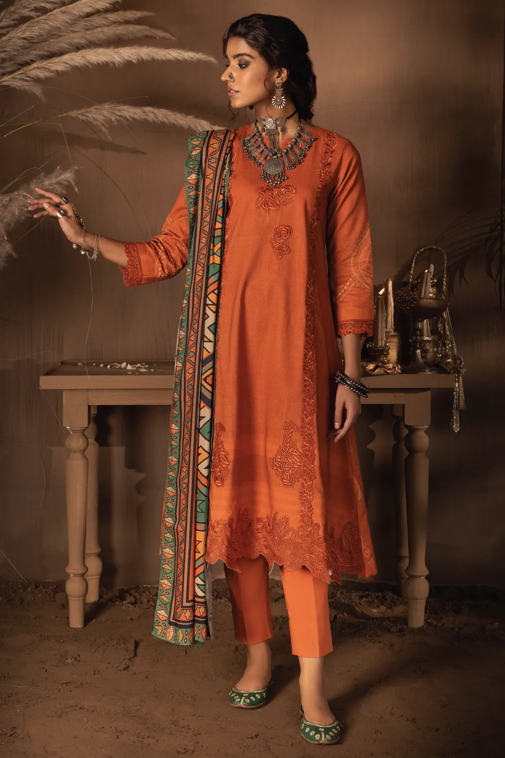 ILC-10 INARA -3PC | Iznik Zarafshan Linen Collection 2021 | Unstitched Embroidered Linen Organza Suits