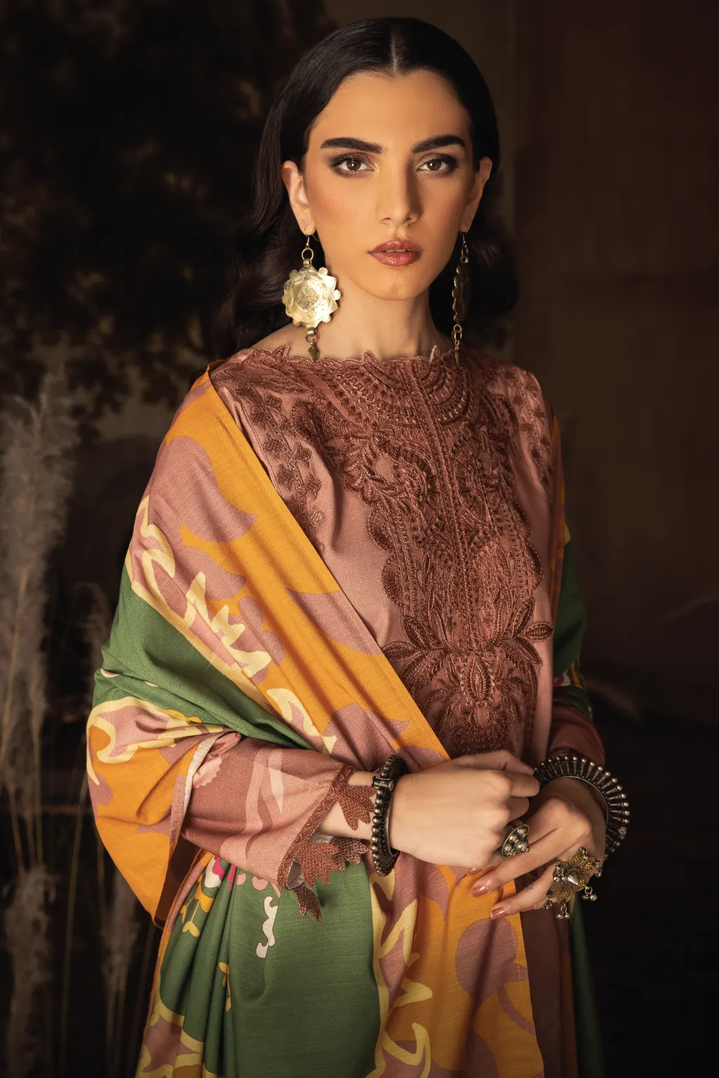 ILC-11 ROSHNI -3PC | Iznik Zarafshan Linen Collection 2021 | Unstitched Embroidered Linen Organza Suits