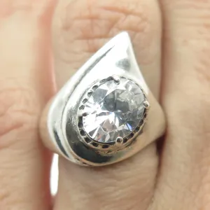 JUDITH RIPKA 925 Sterling Vintage Oval-Cut Shaped C Z Modernist Ring Size 6.75