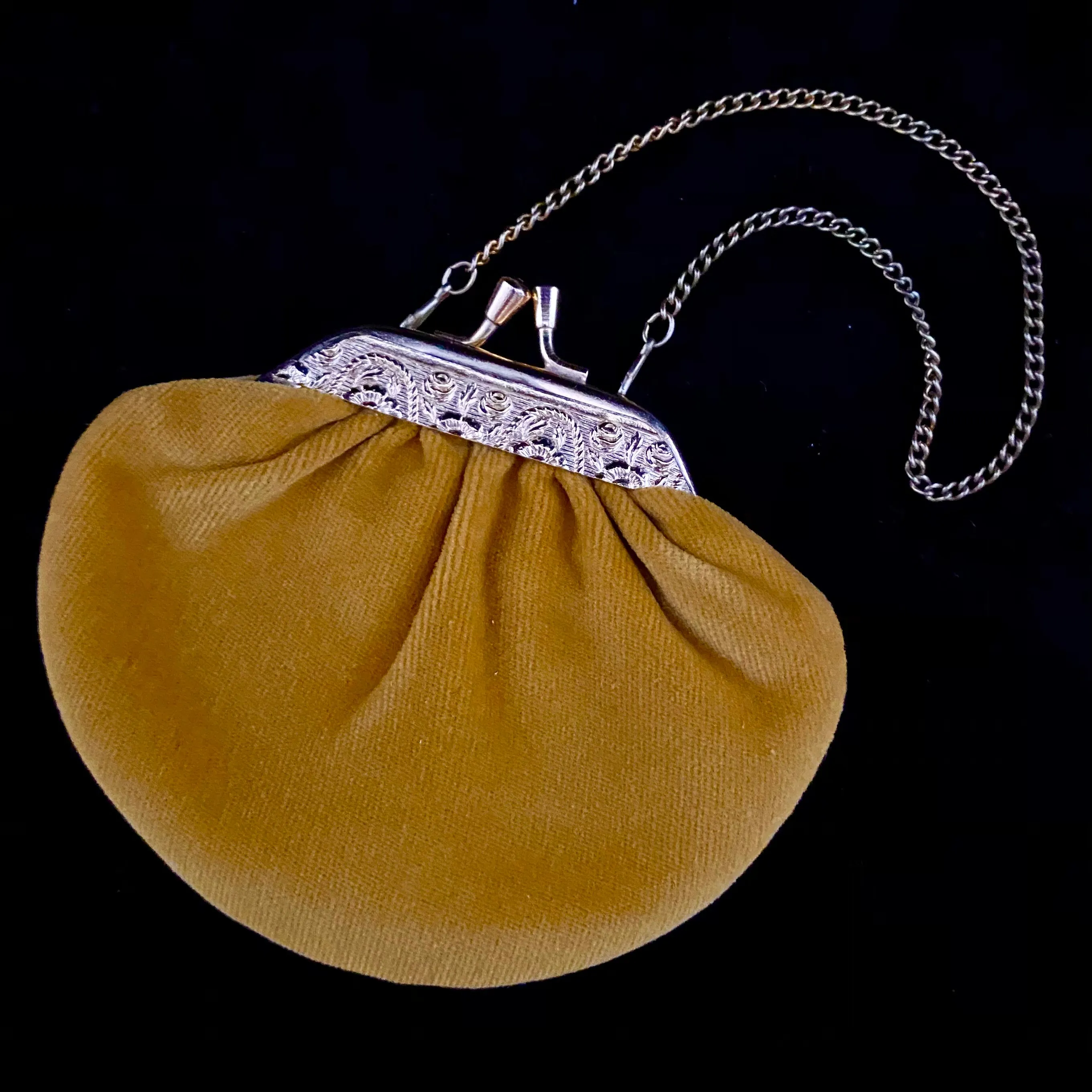Late 60s/ Early 70s Velvet Change Purse