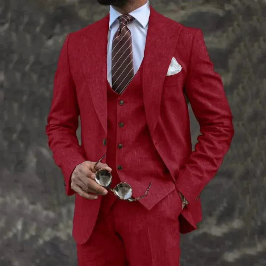 Lightweight Men's Suit, Three-Piece with Turn-Down Collar