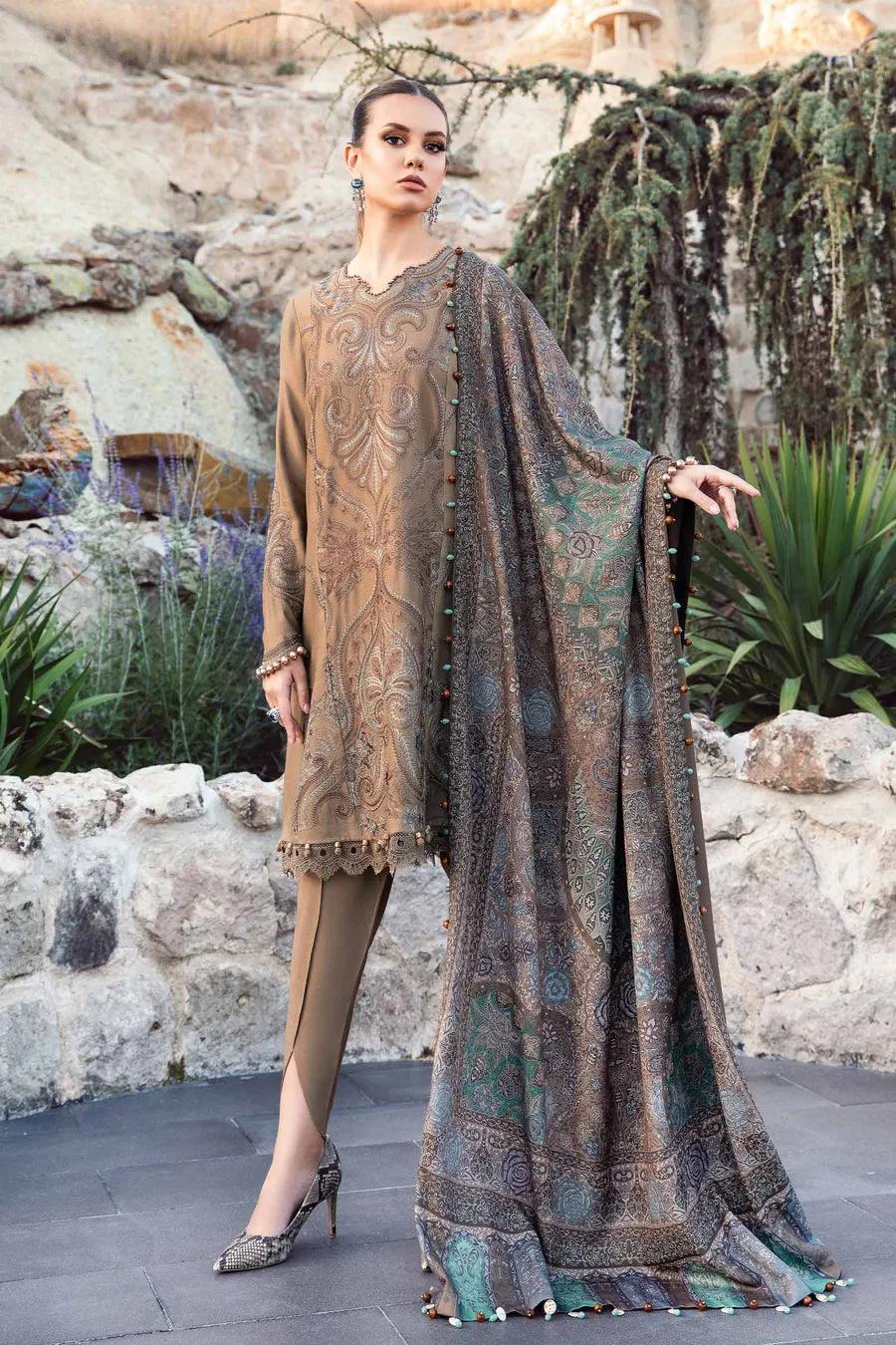 Maria.B | M.Prints Winter '23 | MPT-2003-A