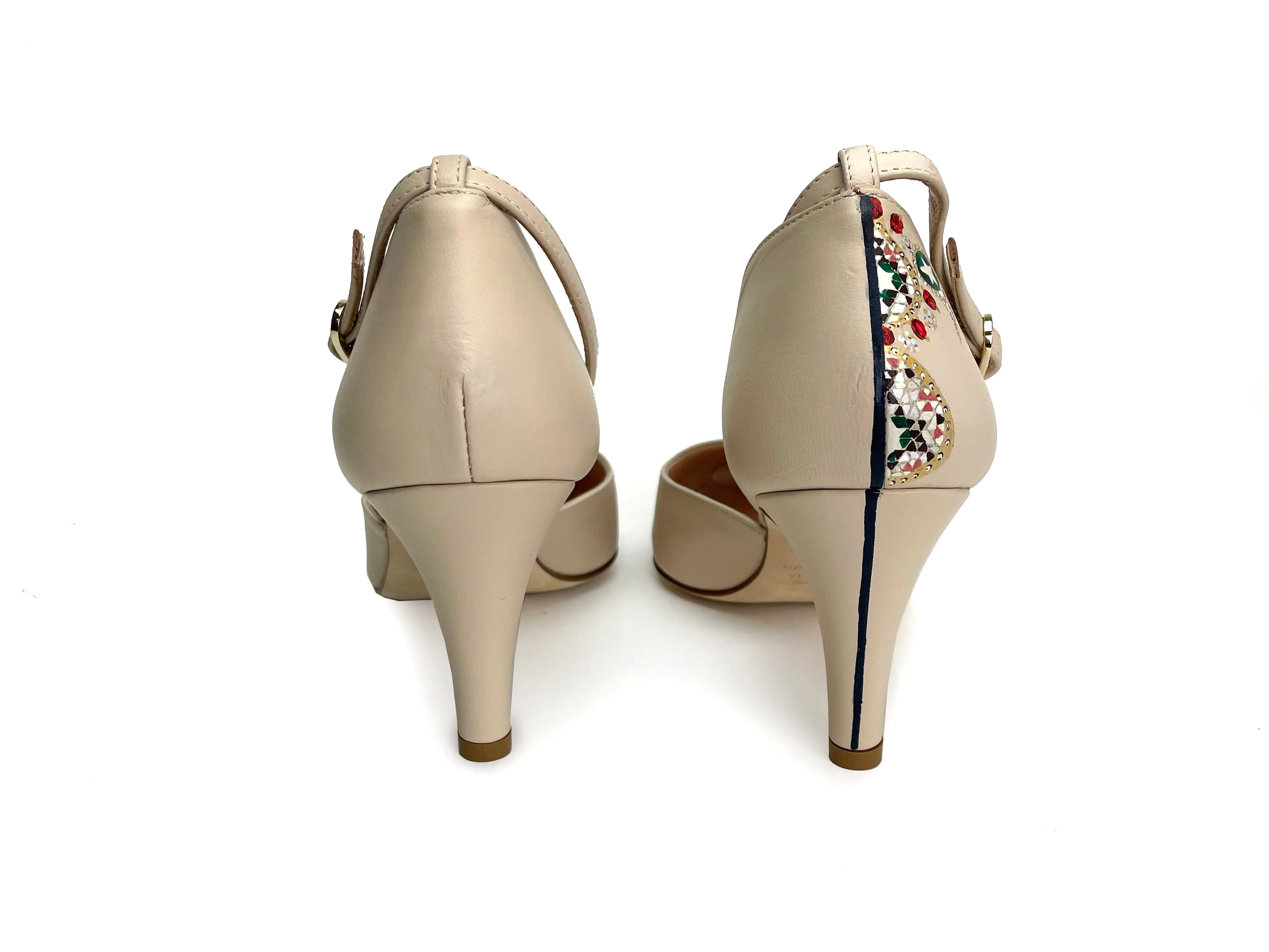 Matera Pumps
