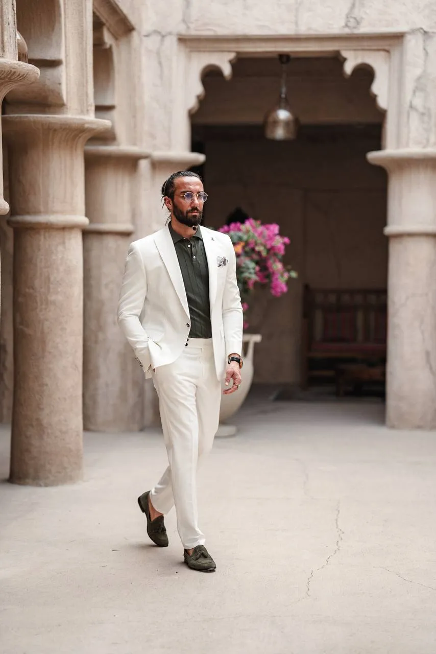 Men's White Mono Collar Slim Fit Suit