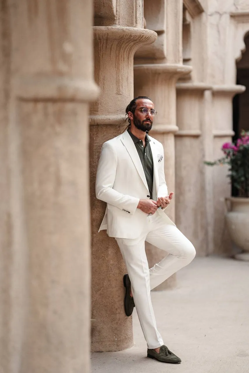 Men's White Mono Collar Slim Fit Suit