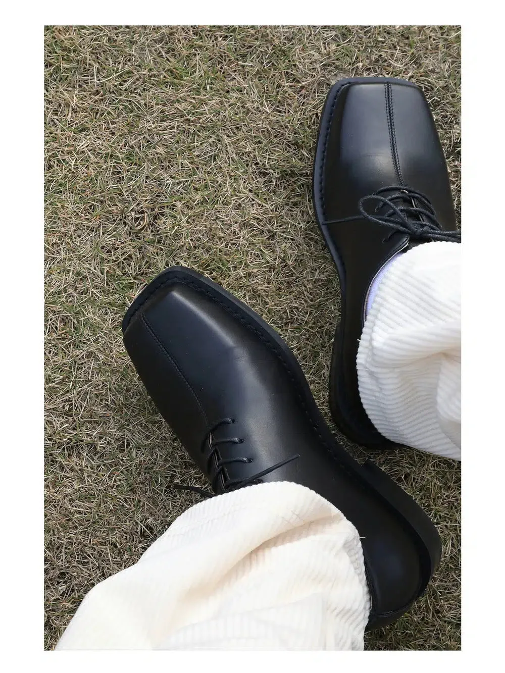 Midline Design Square Toe Leather Shoes