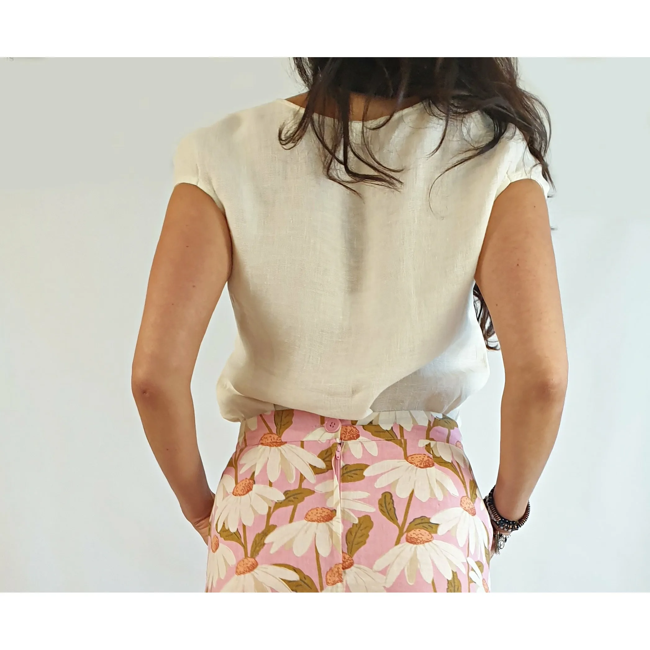 Morrison cream 100% linen top size 3 (best fits 12)