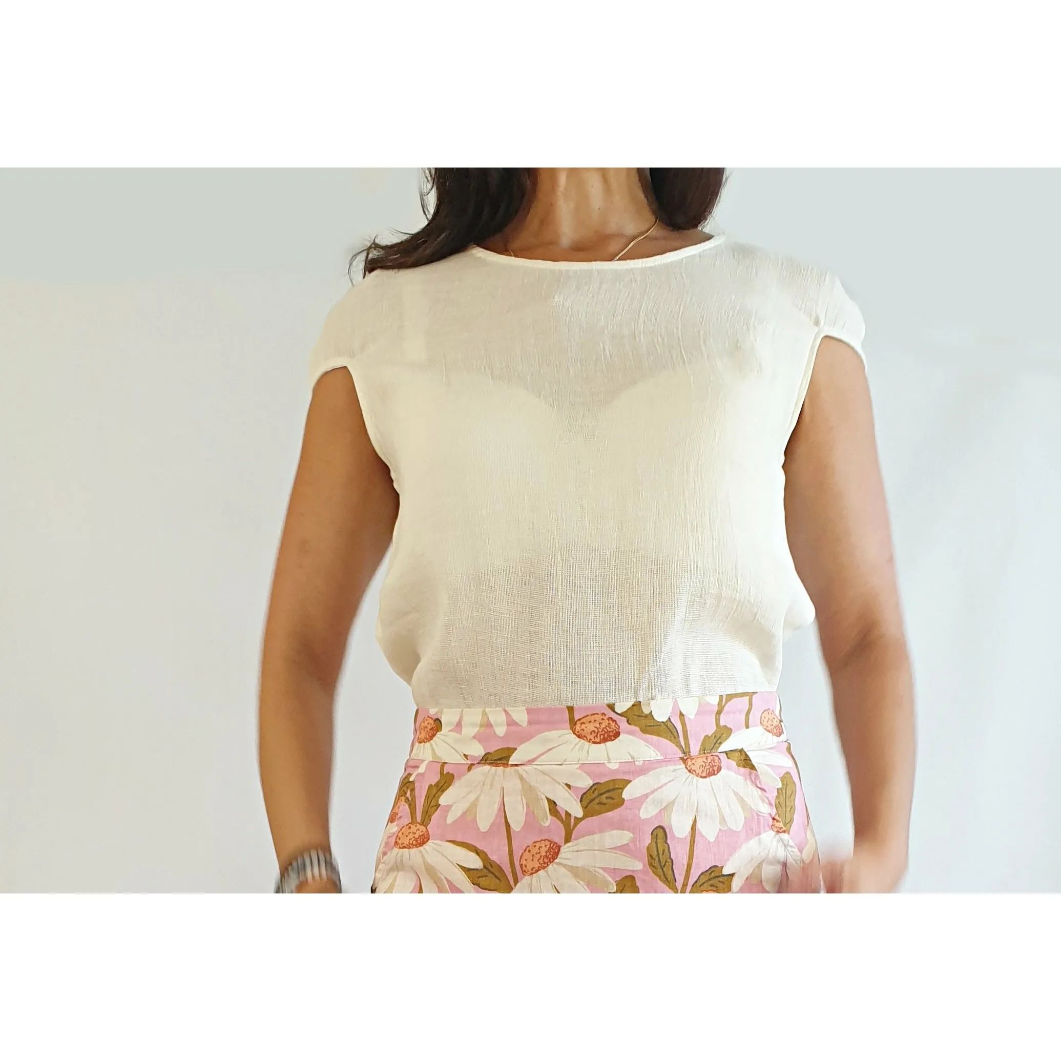 Morrison cream 100% linen top size 3 (best fits 12)