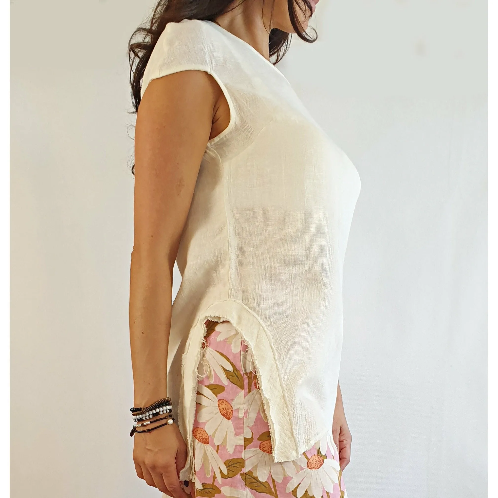 Morrison cream 100% linen top size 3 (best fits 12)