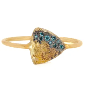 Nature Triangle Gold Diamond Ring